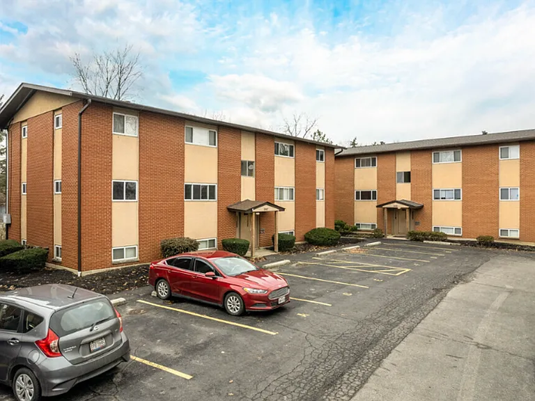 Highland Terrace Apartments — Photo 6