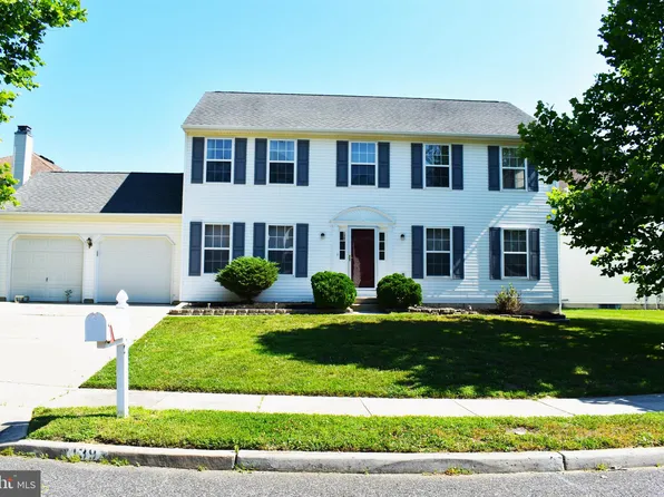 139 Quiet Rd, Sicklerville, NJ 08081