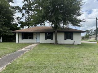 7451 Langley Rd, Houston, TX 77016