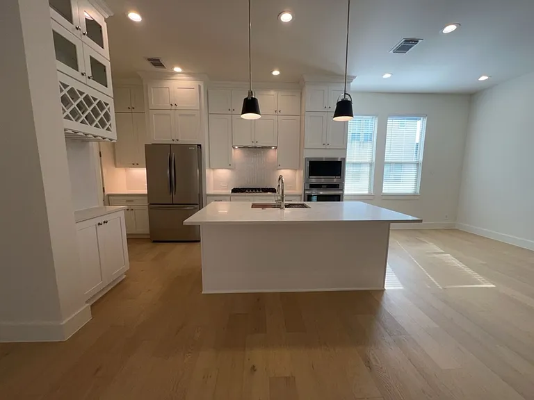 10607 Enclave Shadows Ct — Photo 4