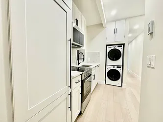 Rented by HOLTON REAL ESTATE INC.