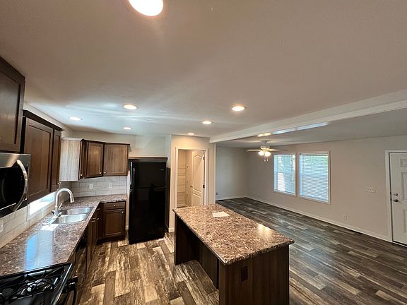 3rd image of 16751 Turner Rd #5574