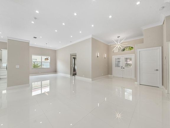 4th image of 6500 La Gorce Ln