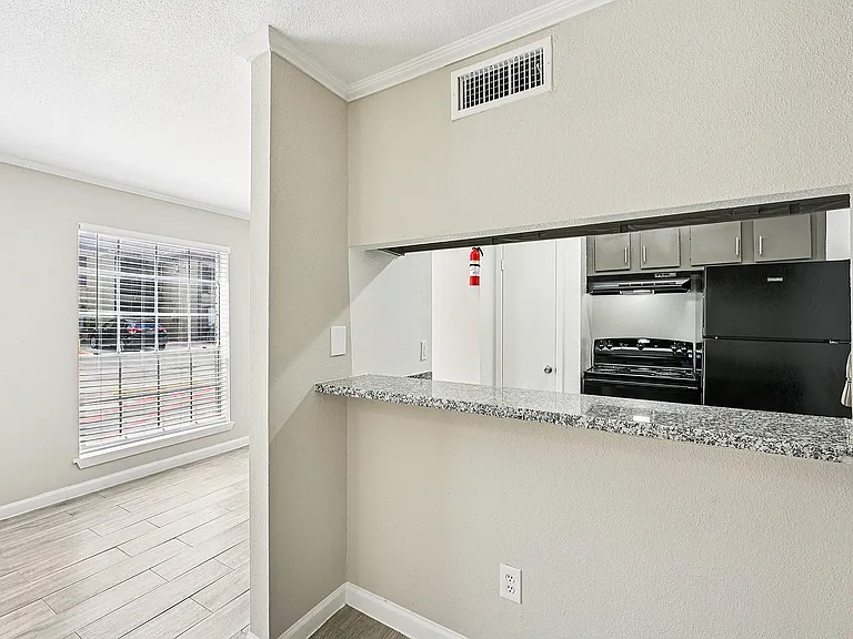 29-print-Woodchase Dr Unit 35-S2603-006