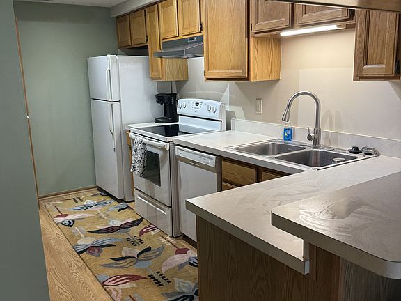 4th image of 2643 Trottersway Dr