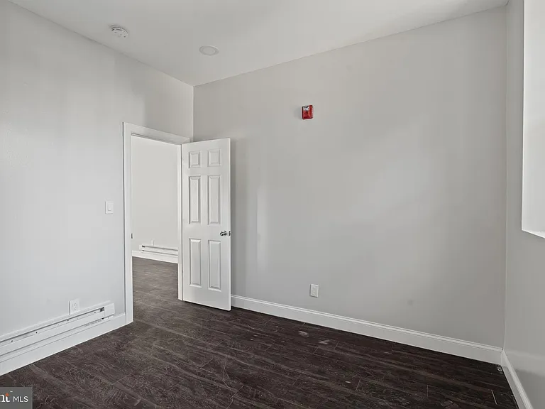 5237 Chester Ave #3 — Photo 12