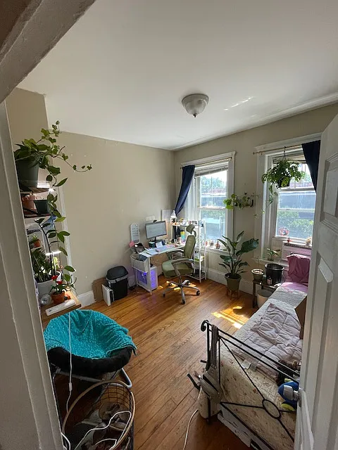 3 bed, 1600 sqft, $3,200 — Photo 4