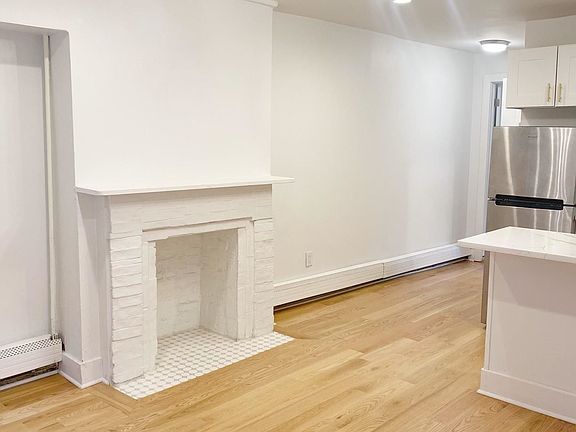 2nd image of 14 Crescent Ave #G