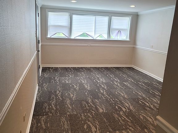 4th image of 15214 Woodlawn Ave #Ll