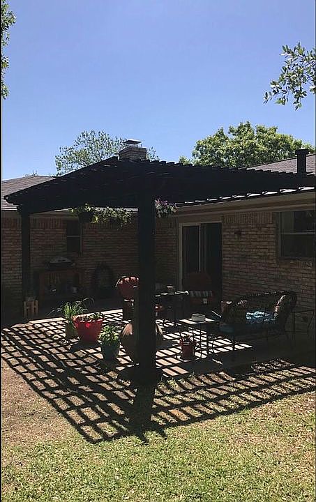 1st image of 3828 Lawndale Ave