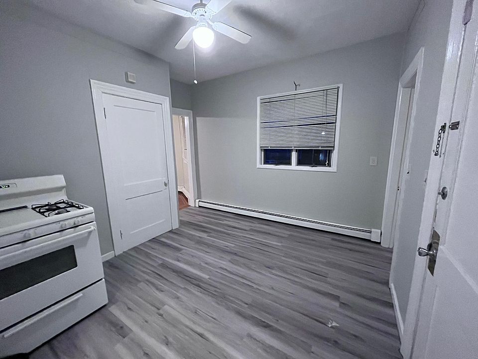 1st image of 114 Wyndham Ave Floor 2