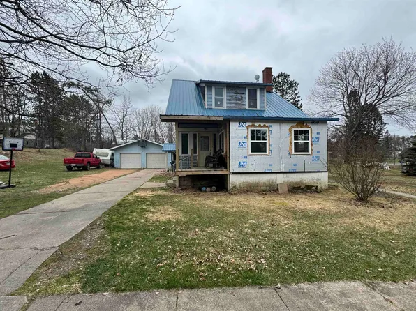 4761 Mill St, Laona, WI 54541