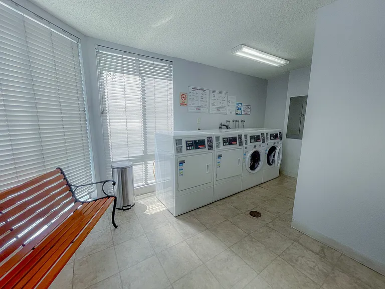 8530 Holloway Dr #102 — Photo 18