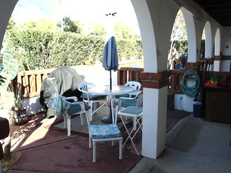 445 S Paseo Sarta #B — Photo 3