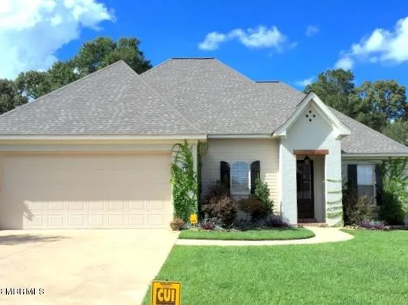 884 Lamar St, Marion, MS 39342