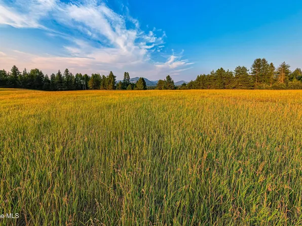 Nka Peninsula Loop Rd, Priest River, ID 83856