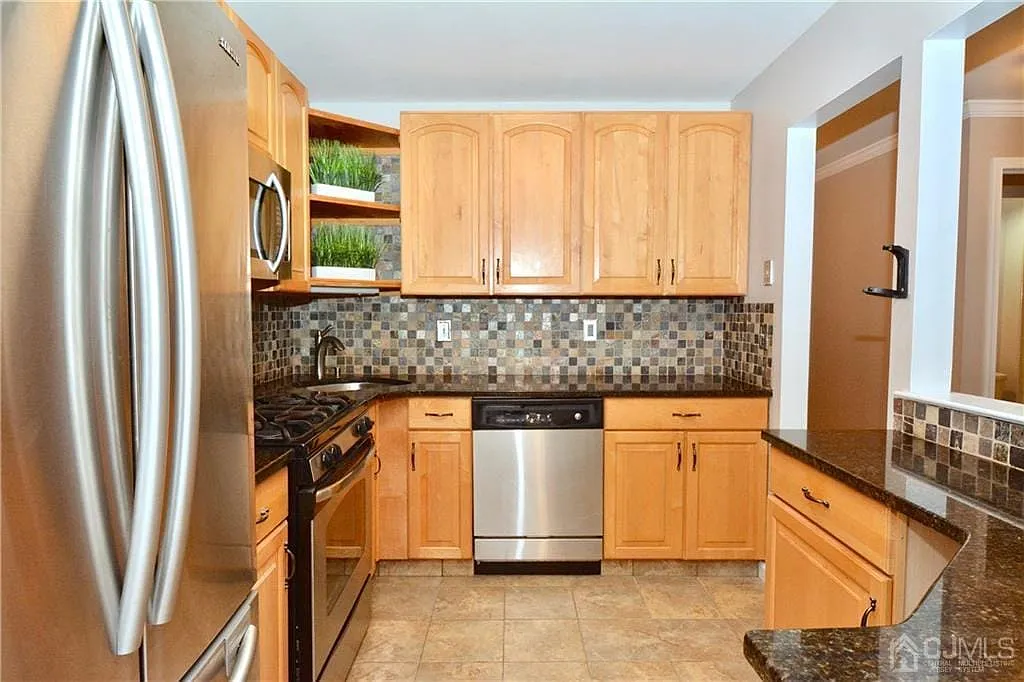 Building Photo - 1209 Stoneridge Cir #1209