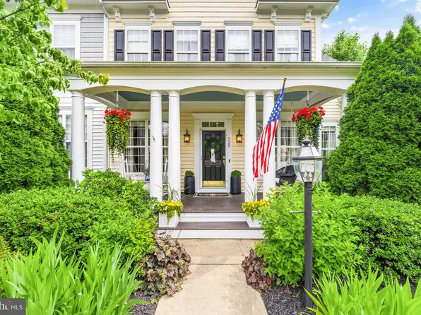 520 Gentlewood Sq, Purcellville, VA 20132