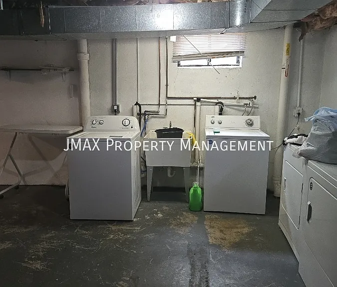 1672 Brandon Ave SW #A — Photo 14