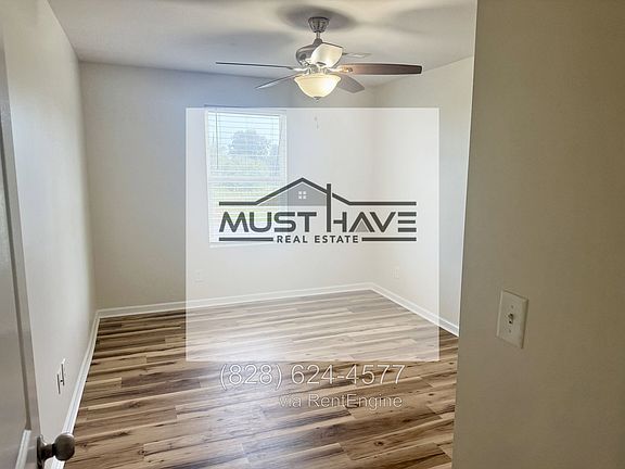 5th image of 15 Harvest Ridge Dr