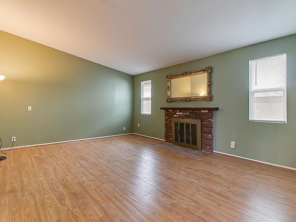 4th image of 1509 Bluehaven Dr