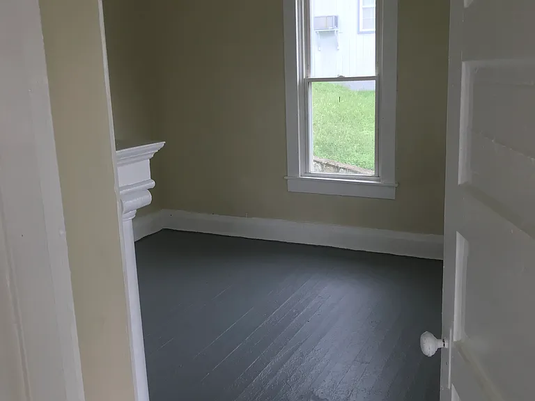 319 View Ave — Photo 5