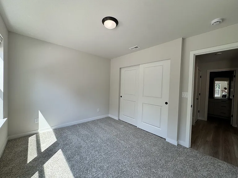 4255 Aberdeen Way NE — Photo 31