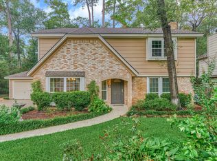 12 Thimbleberry Ct, Spring, TX 77380