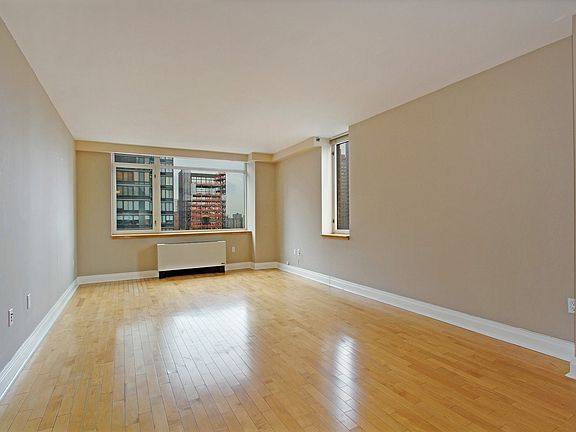 3rd image of 1760 2nd Ave APT 11A