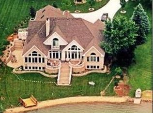 44 Witt Rd, South Barrington, IL 60010