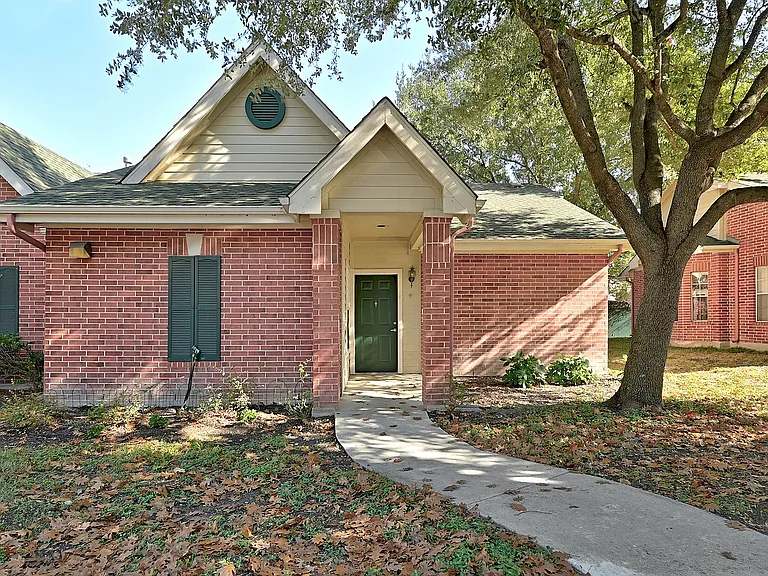 600 Leah Avenue 001