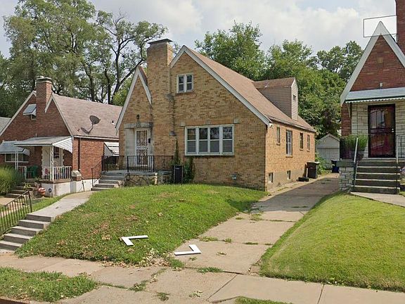 2nd image of 1226 Orchid Ave