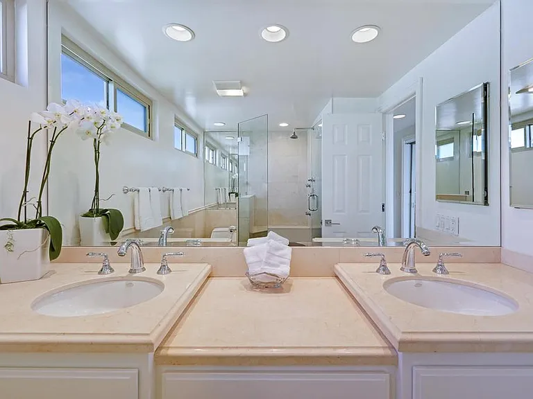 640 W Solana Cir W #18 — Photo 34