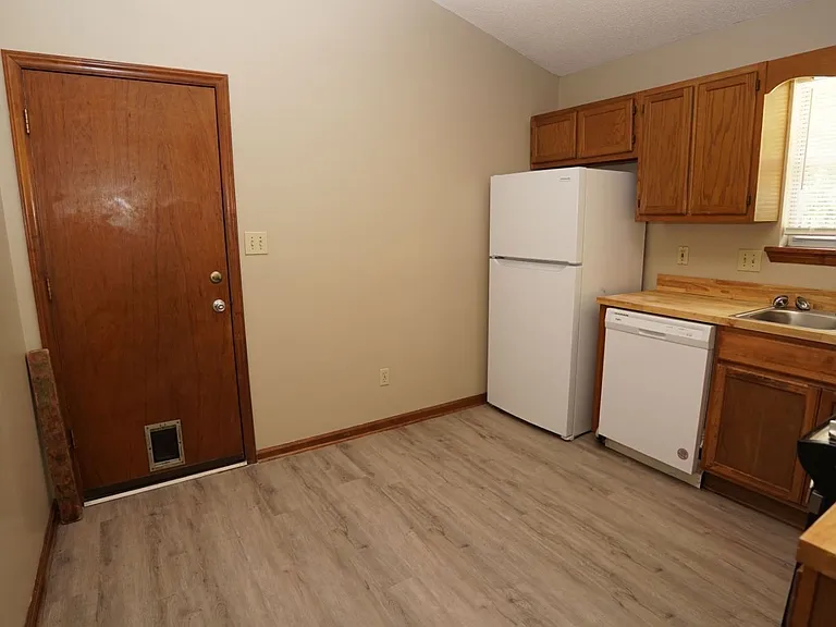 103 N Ginger Dr — Photo 6