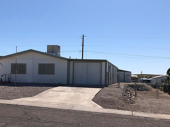 3rd image of 3021 Latrelle Dr
