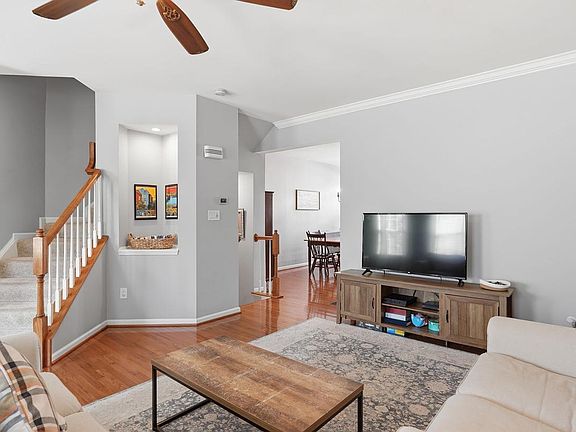 5th image of 12605 Terranova Ln
