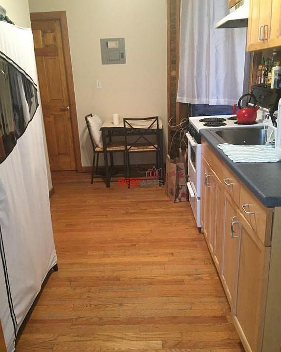 2nd image of 436 E 75th St APT 4RE