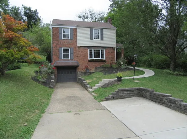 279 Constitution Dr, Pittsburgh, PA 15236