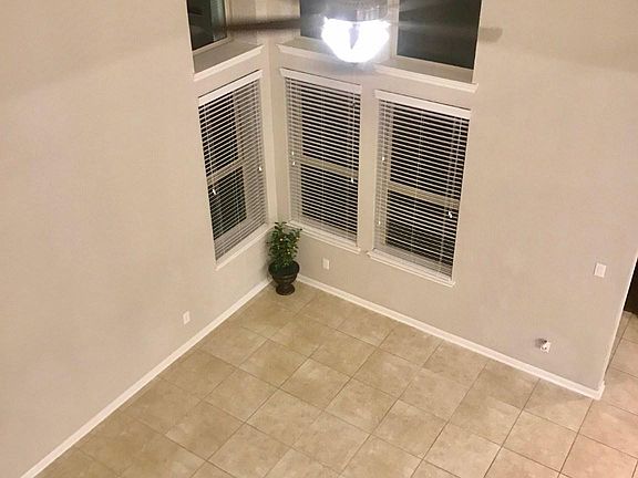 4th image of 10830 Texas Rose Dr