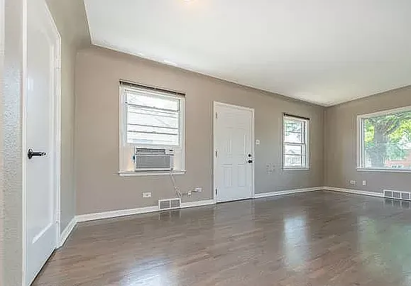 3906 S Logan St — Photo 13