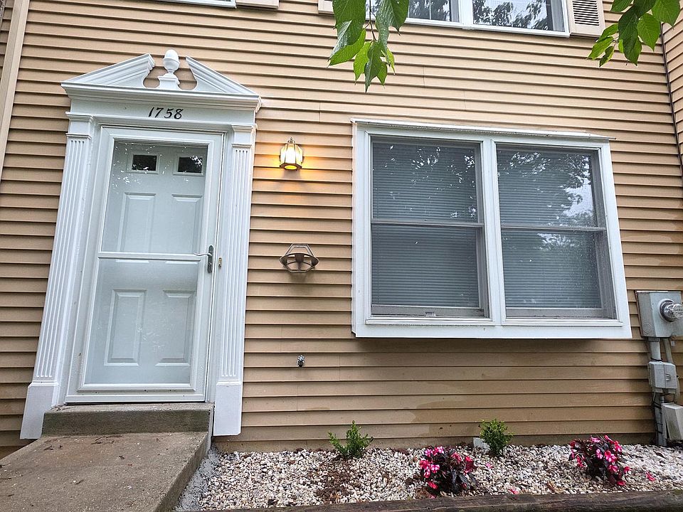 1st image of 1758 Springfield Ln