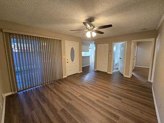 5th image of 461 N Lamb Blvd APT A