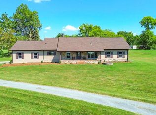 1029 Robertson Rd, Gallatin, TN 37066