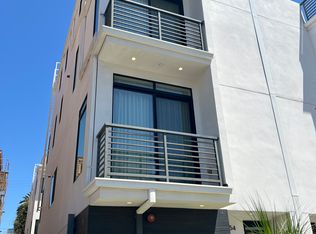 1954 Manning Ave, Los Angeles, CA 90025