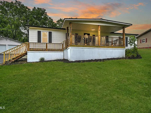 107 Hughes Ln, Johnson City, TN 37601