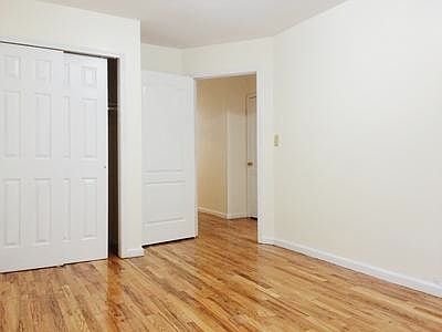 2nd image of 123 Maujer St