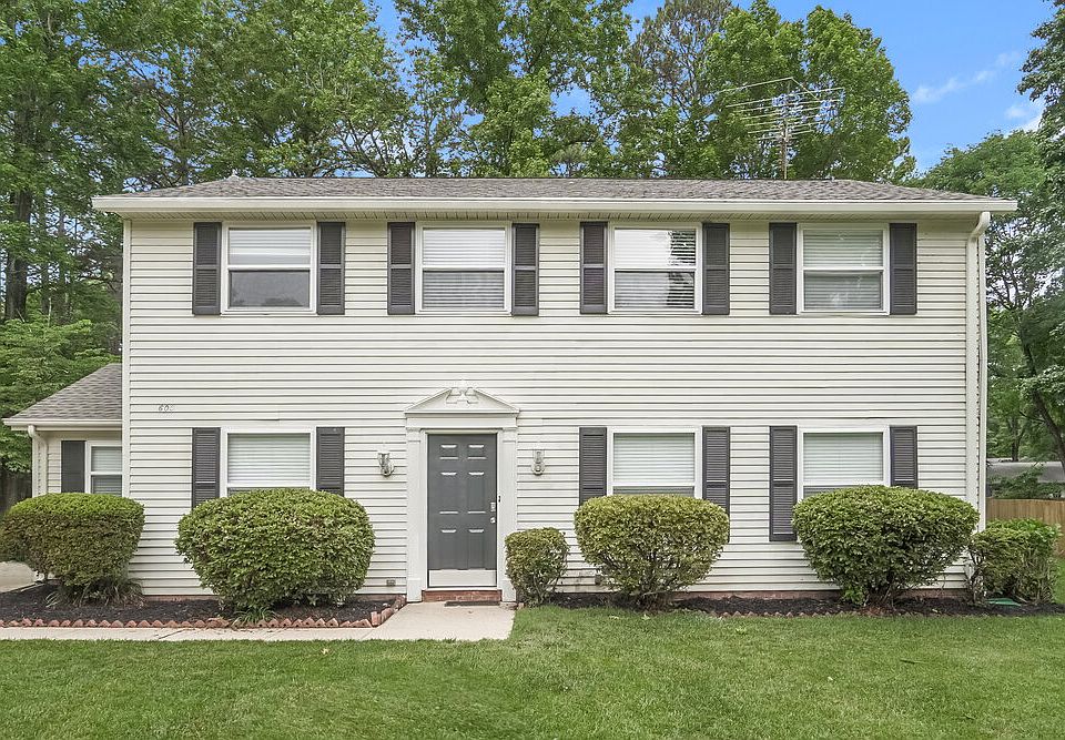 1st image of 605 Bundy Cir