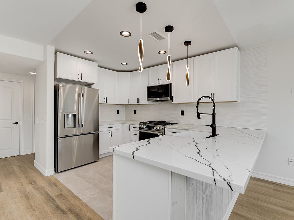 1st image of 4269 Mission Blvd