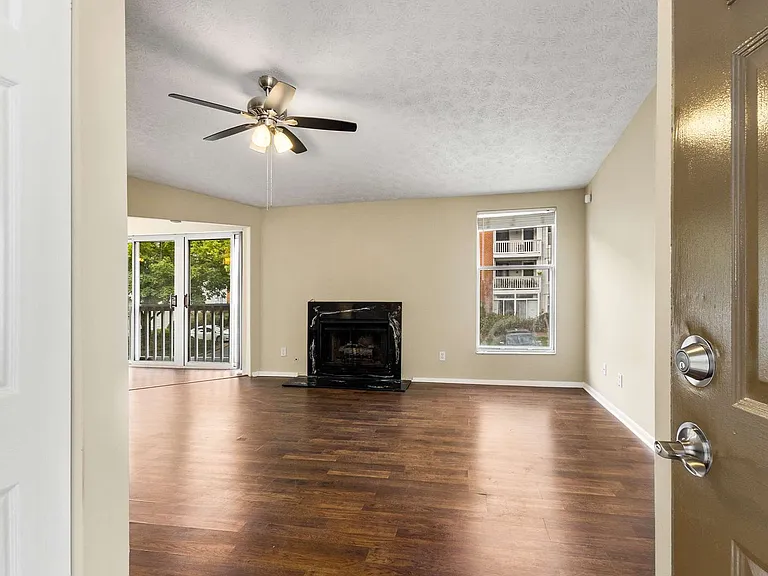 1292 Keys Lake Dr NE — Photo 7