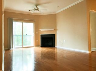 11329 Aristotle Dr #5313, Fairfax, VA 22030
